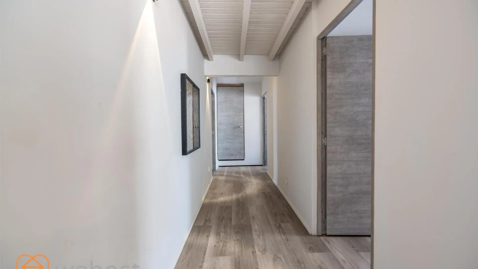 Nago Hometel Medellín