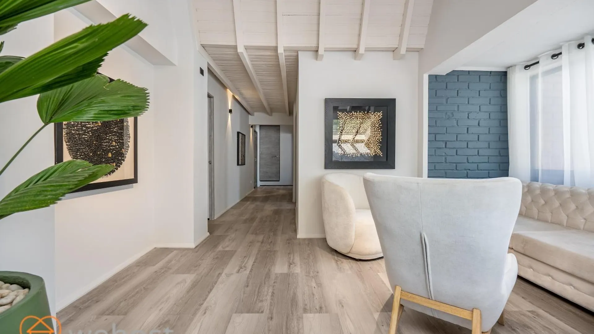 Nago Hometel Medellín